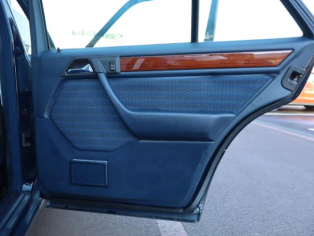 メルセデス ベンツ ミディアムクラス(新潟県新潟市中央区)