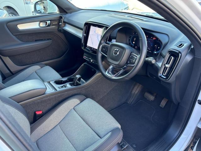 ボルボXC40(新潟県新潟市東区)