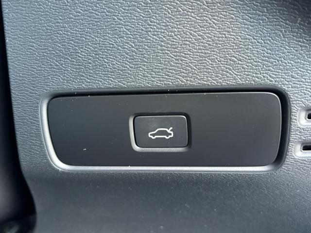 ボルボXC40(新潟県新潟市東区)