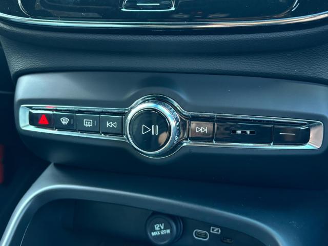 ボルボXC40(新潟県新潟市東区)