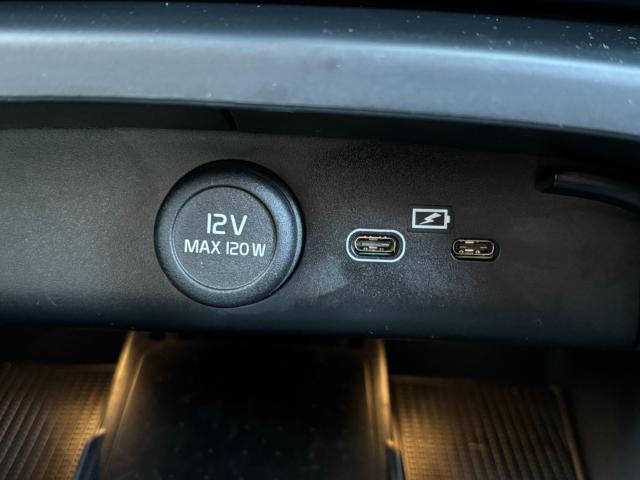 ボルボXC40(新潟県新潟市東区)