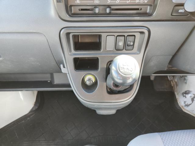 ピクシスバン(新潟県新潟市秋葉区)