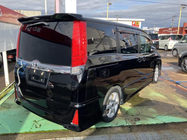 ヴォクシー(新潟県長岡市)