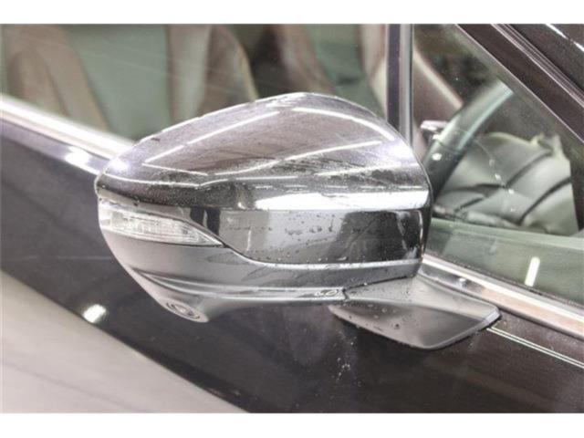 レヴォーグ(新潟県新潟市東区)