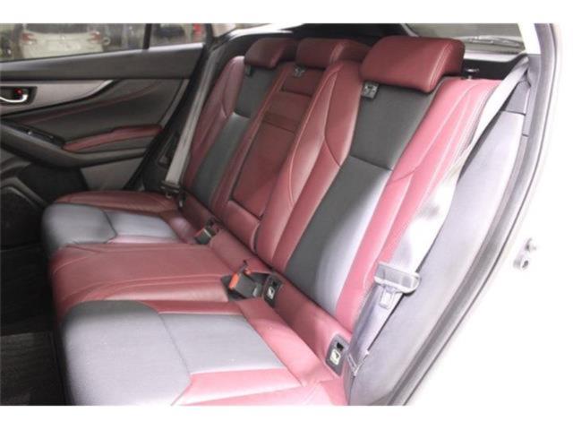 レヴォーグ(新潟県新潟市東区)