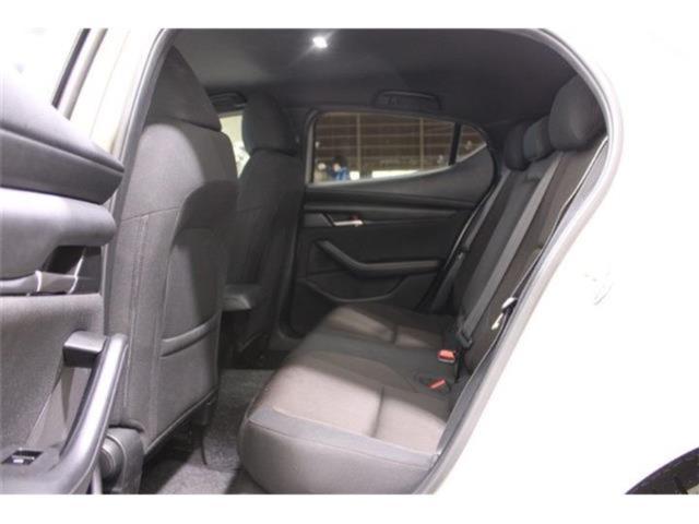 MAZDA3ファストバック(新潟県新潟市東区)