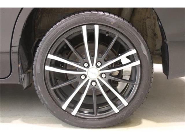 ヴォクシー(新潟県新潟市東区)