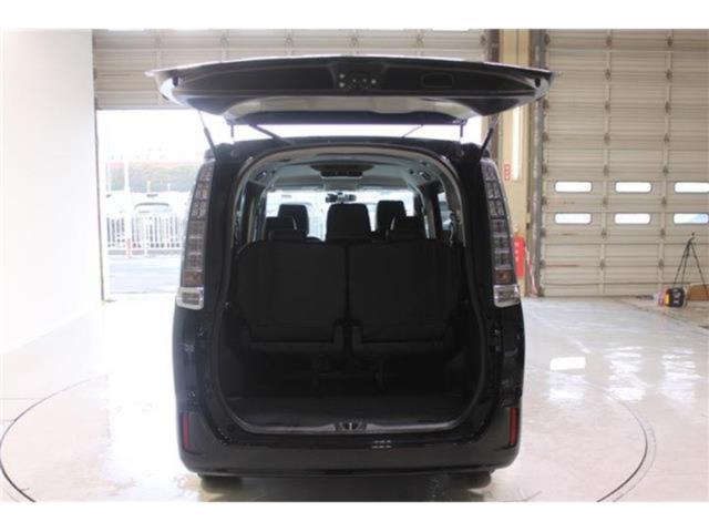 ヴォクシー(新潟県新潟市東区)