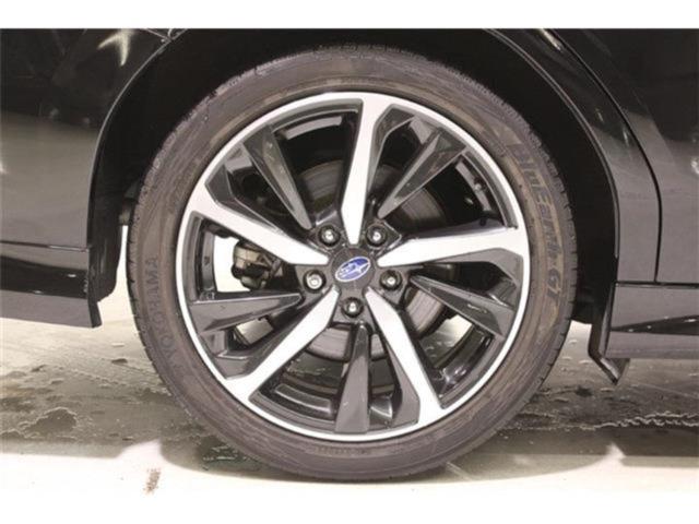 レヴォーグ(新潟県新潟市東区)