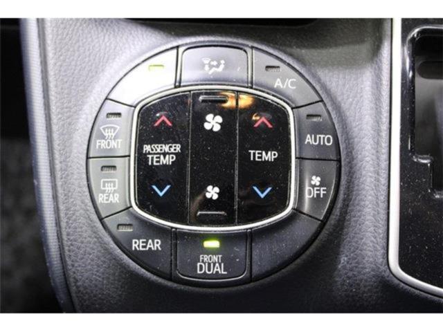 ヴォクシー(新潟県新潟市東区)