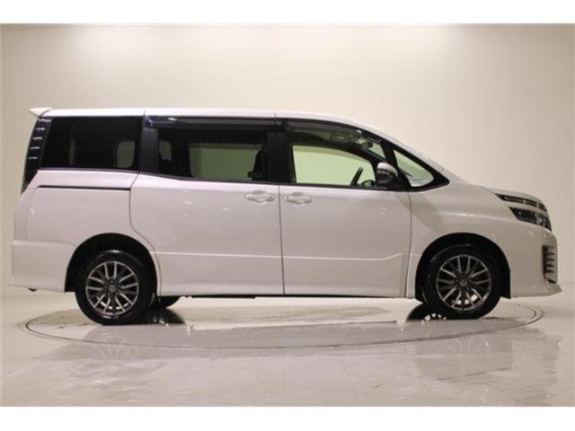 ヴォクシー(新潟県新潟市東区)