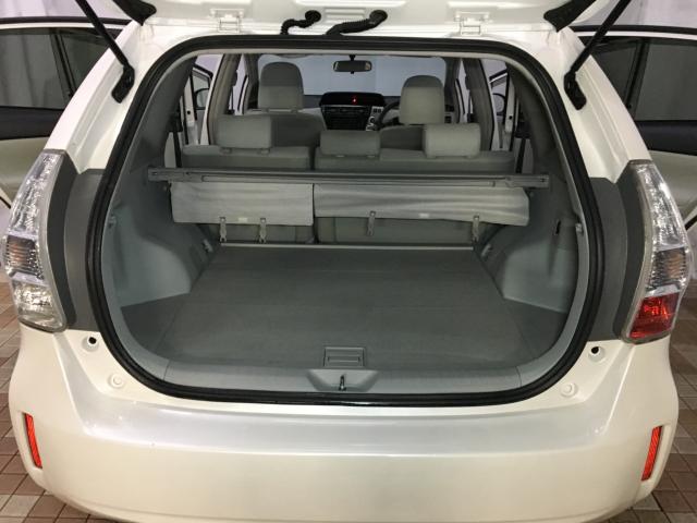 プリウスα(新潟県新潟市西区)