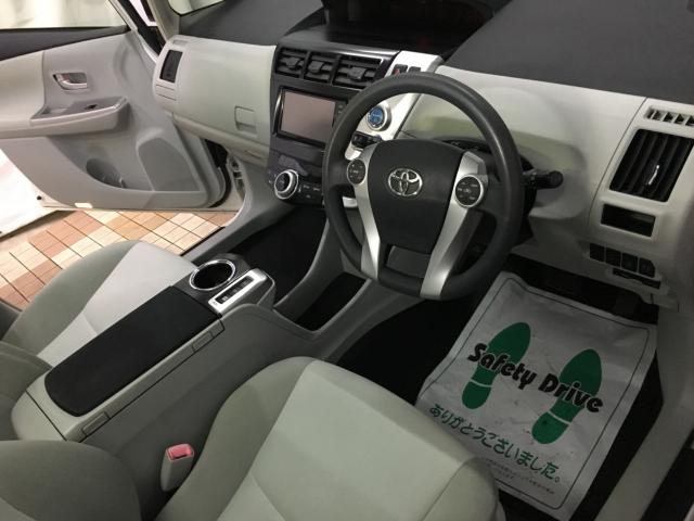 プリウスα(新潟県新潟市西区)