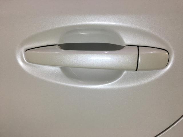 プリウスα(新潟県新潟市西区)