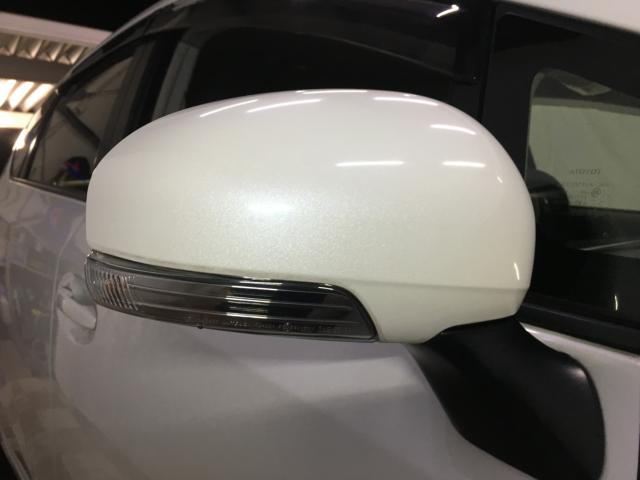 プリウスα(新潟県新潟市西区)