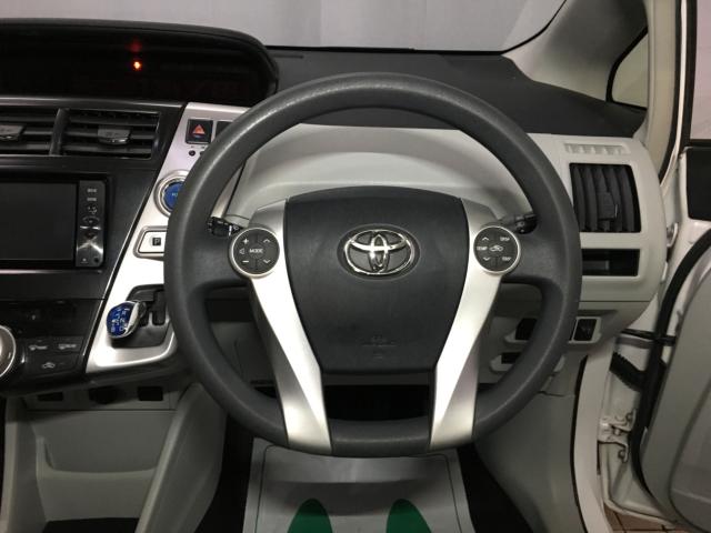 プリウスα(新潟県新潟市西区)