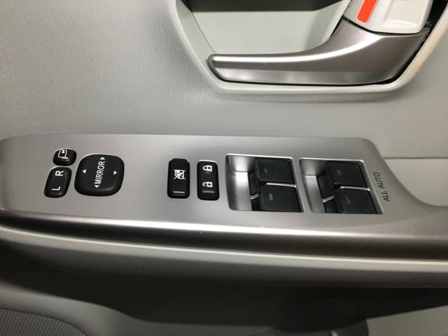 プリウスα(新潟県新潟市西区)