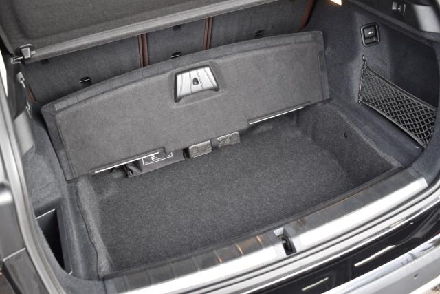 BMW X1(新潟県新潟市西区)