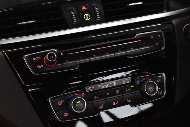 BMW X1(新潟県新潟市西区)