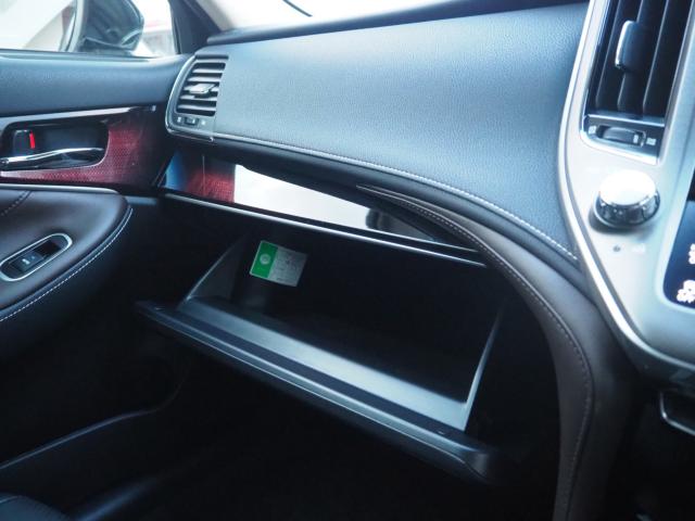 クラウンハイブリッド(新潟県新潟市西区)