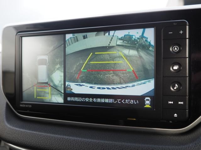 純正メモリーナビ！CD、DVD、ミュージックサーバー、BT接続、地デジ視聴も可能です！パノラマ全方位モニター付きで駐車も楽々♪