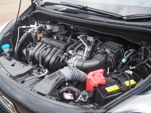 当社では入庫時にアイドリングチェック、試乗、装備品の確認を行っております♪