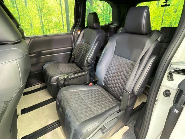 ヴォクシー(新潟県新潟市南区)