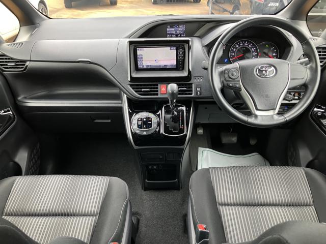 ヴォクシー（新潟県新潟市南区）