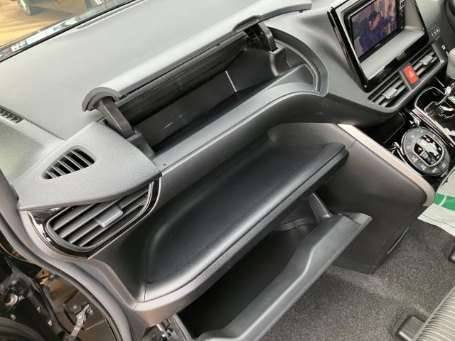 ヴォクシー（新潟県新潟市南区）