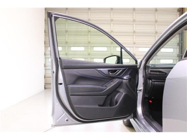 レヴォーグ(新潟県新潟市東区)