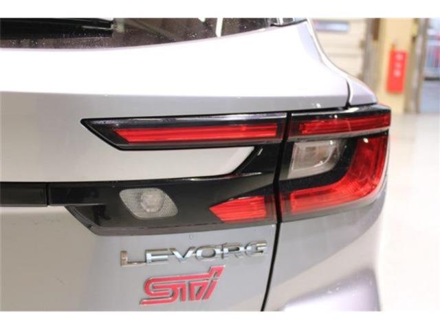 レヴォーグ（新潟県新潟市東区）