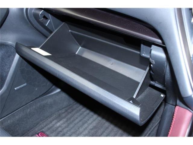 レヴォーグ（新潟県新潟市東区）