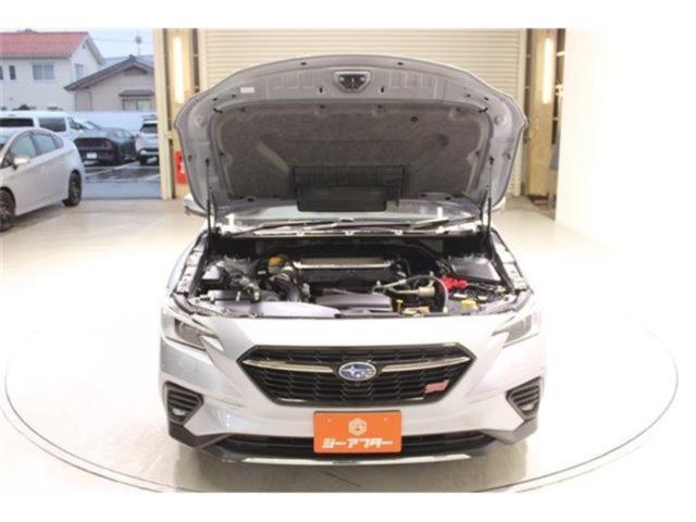 レヴォーグ（新潟県新潟市東区）