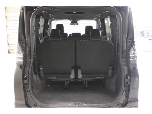 ヴォクシー（新潟県新潟市東区）