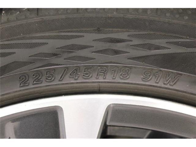 レヴォーグ（新潟県新潟市東区）