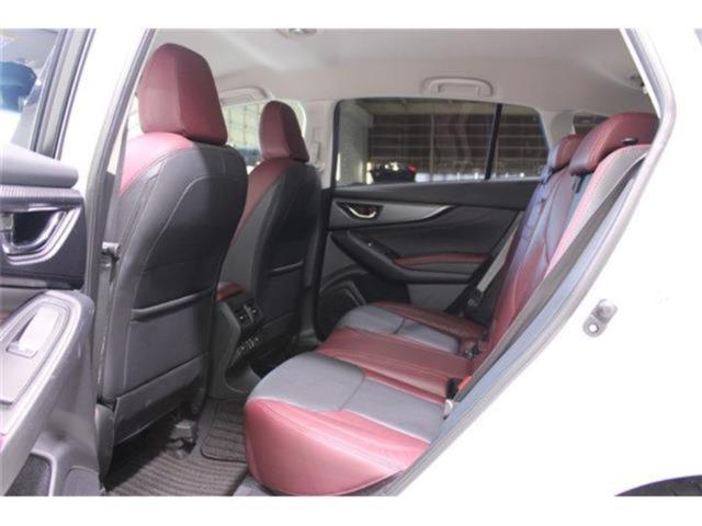 レヴォーグ（新潟県新潟市東区）