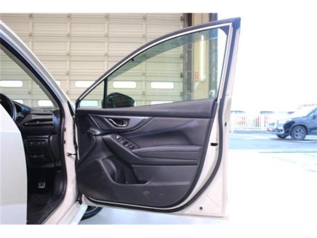 レヴォーグ(新潟県新潟市東区)