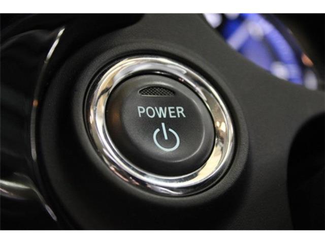 アウトランダーPHEV(新潟県新潟市東区)