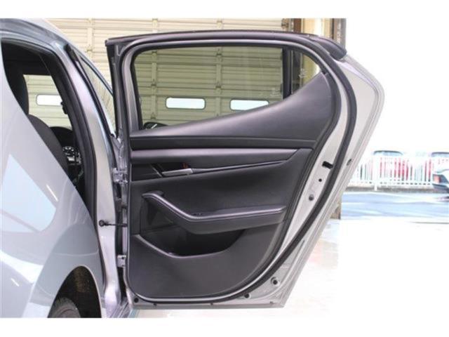 MAZDA3ファストバック(新潟県新潟市東区)