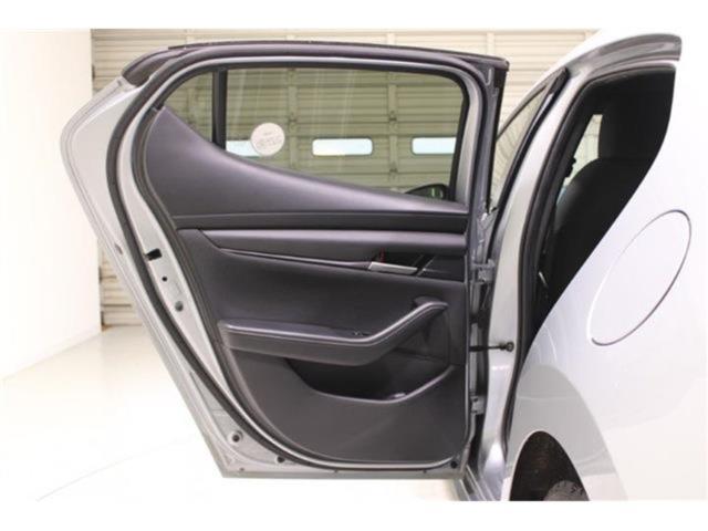 MAZDA3ファストバック(新潟県新潟市東区)