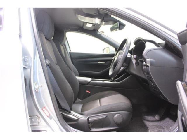 MAZDA3ファストバック(新潟県新潟市東区)