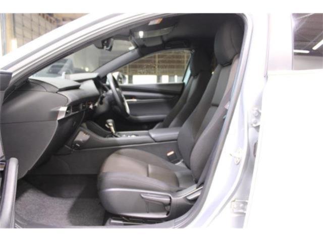 MAZDA3ファストバック(新潟県新潟市東区)