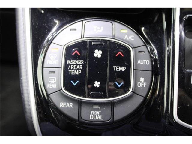 ヴォクシー（新潟県新潟市東区）