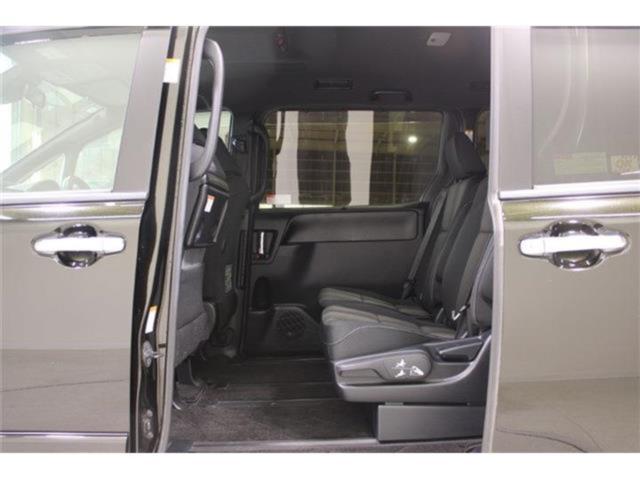 ヴォクシー（新潟県新潟市東区）