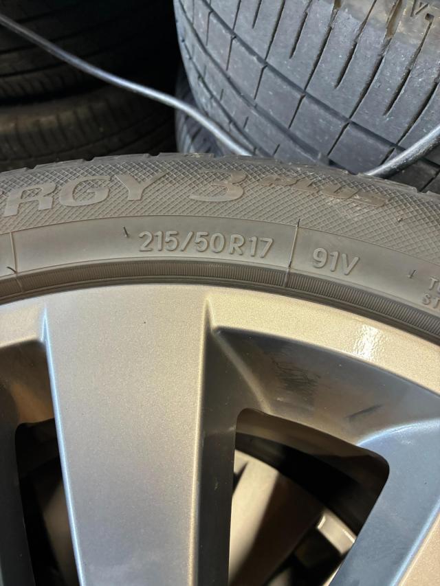 レヴォーグ（新潟県新潟市西区）