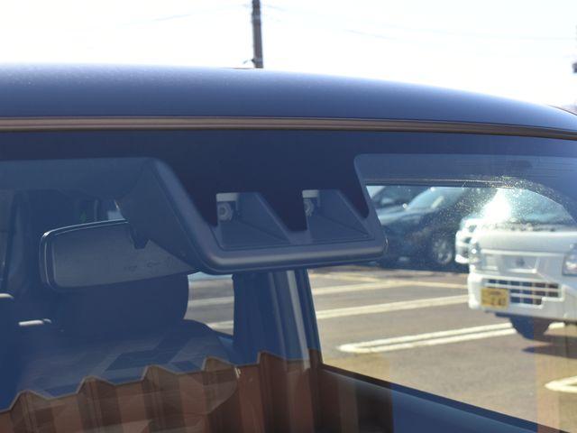 スマートアシスト：衝突被害の軽減や車線キープなど、安全運転をサポートします