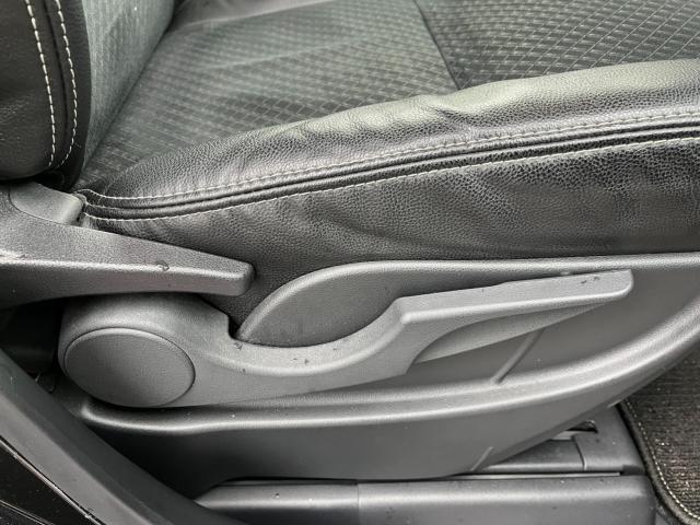 ご来店希望の方は事前に連絡をいただけると助かります。カーセンサーの［来店予約をする］ボタンからお気軽に予約下さい。緑色のトークアプリ公式アカウントや電話等でも予約できますのでお気軽にご連絡ください。