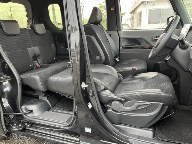 ご来店希望の方は事前に連絡をいただけると助かります。カーセンサーの［来店予約をする］ボタンからお気軽に予約下さい。緑色のトークアプリ公式アカウントや電話等でも予約できますのでお気軽にご連絡ください。