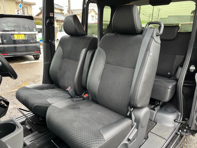 板金塗装も格安で承ります。外装が気になる方は別途見積りいたします。詳しくは来店時ご確認ください☆カスタム・追加メンテ・タイヤ組換・自動車保険などもお気軽にご相談ください。