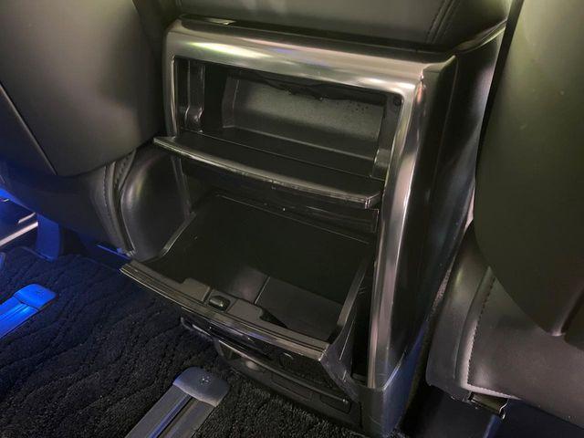 ヴェルファイアハイブリッド（新潟県長岡市）